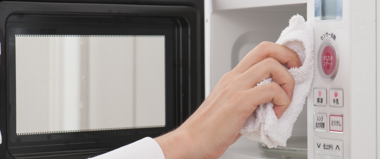 The Fastest Way to Clean Microwave Grease and Food Spills Silk Soft