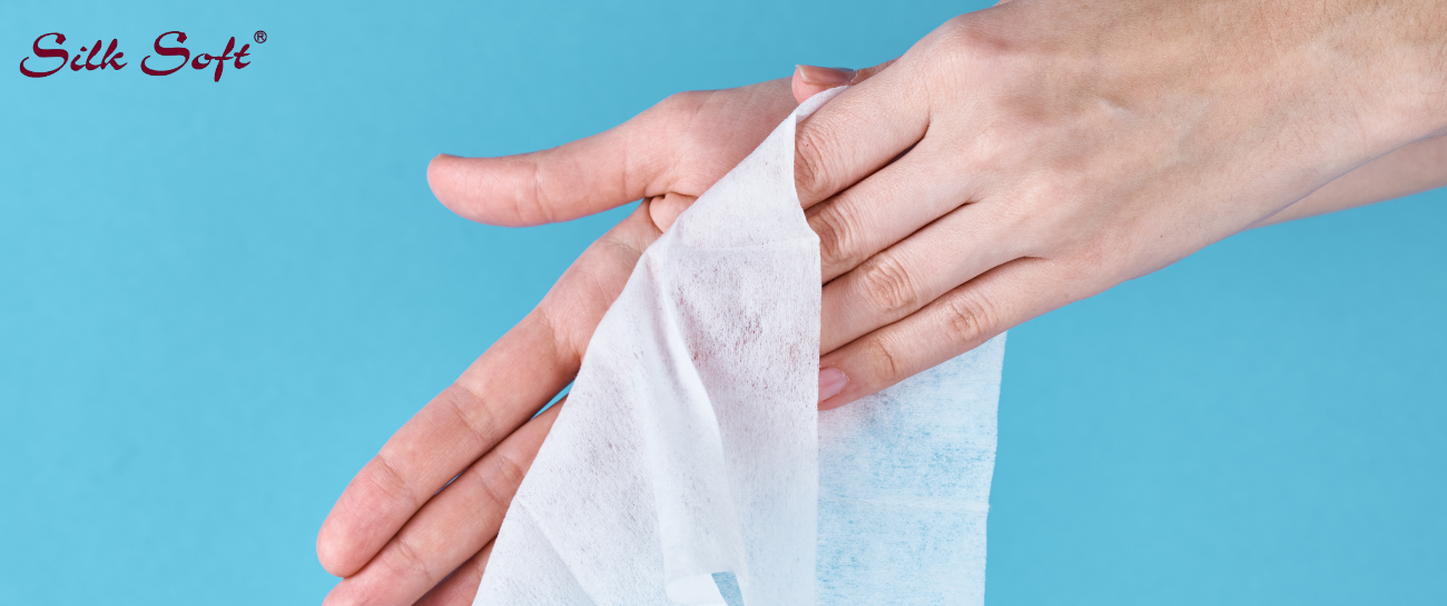 Why Hand Sanitiser Wipes Are Ideal for Travel & Office