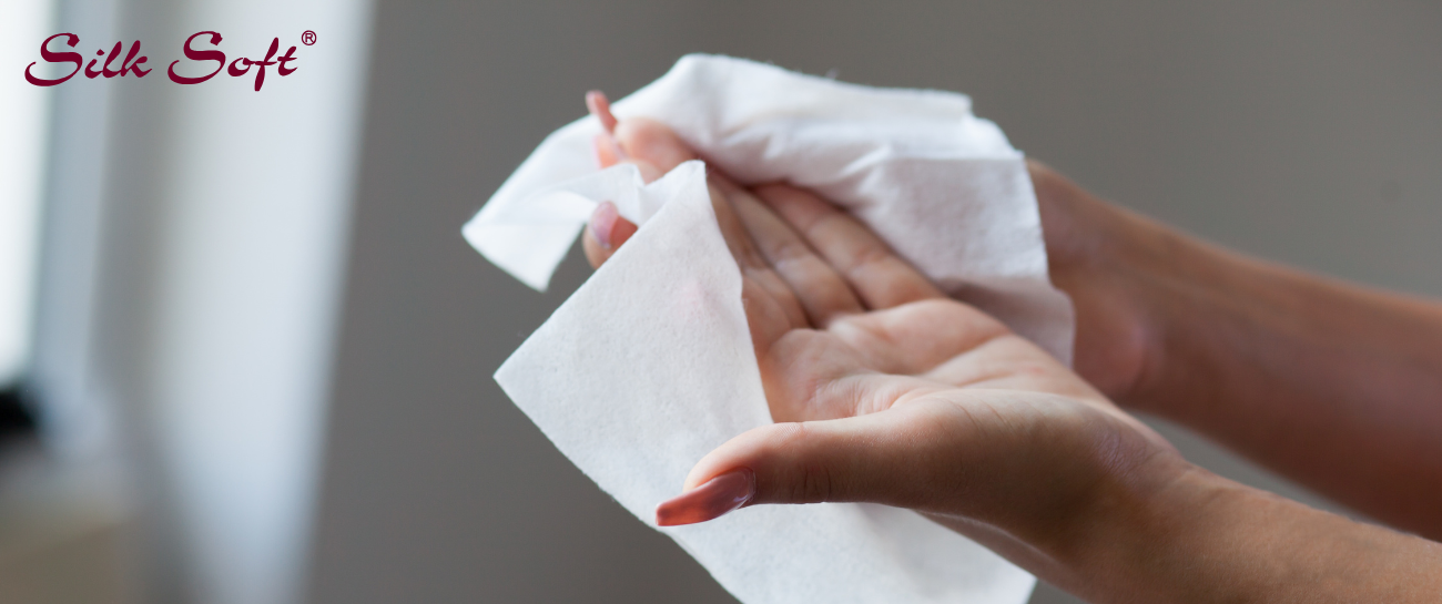 Hand Cleaning Wipes: A Safe Alternative to Soap & Water Silk Soft